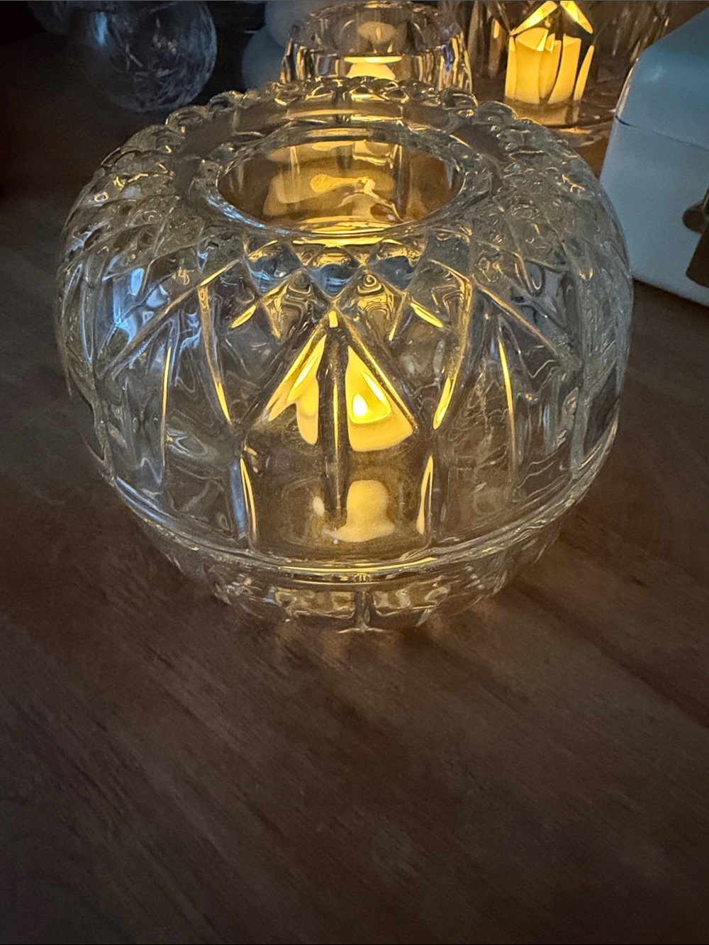 Homco Clear Cut Glass Fairy Lamp with Faceted Pattern